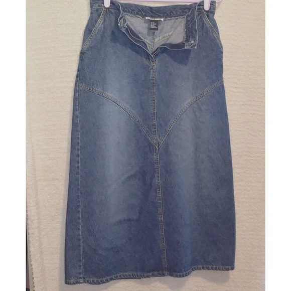 Adriana Sport women's long denim skirt size 8 - Picture 3 of 4